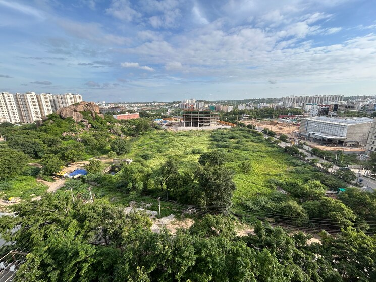 Garden, pws-7-hills 5 Bedroom 3600 Sq.Ft. Apartment In Narsingi Hyderabad 9113650