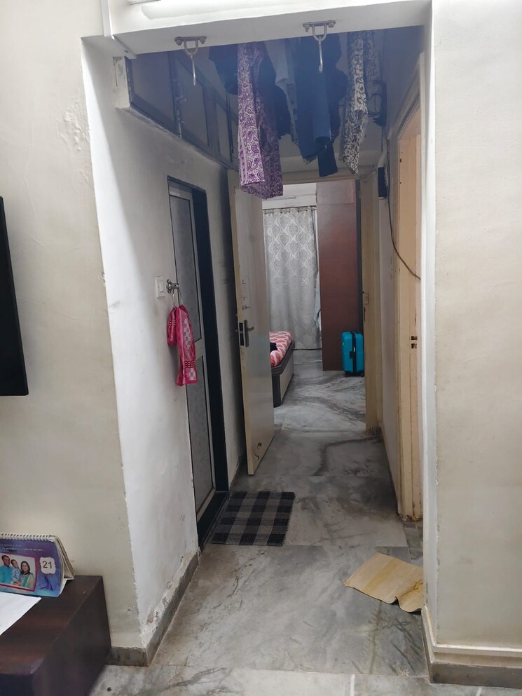 Other, sunrise-chs-khar 2 Bedroom 750 Sq.Ft. Apartment In Khar West Mumbai 9113651