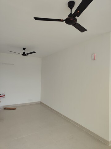 Bedroom in 2 BHK Apartment at Signature Global Prime, Sector 63a – for Rent