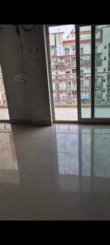 Room in 3 BHK Apartment at Fusion Homes, Tech Zone 4 Greater Noida – for Sale