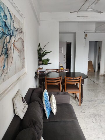Bedroom in 2 BHK Apartment at Worli – for Rent