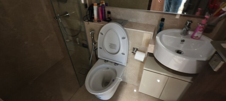 Bathroom, hiranandani-highland 2 Bedroom 594 Sq.Ft. Apartment In Powai Mumbai 9113672