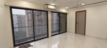 Room in 3 BHK Apartment at Gurukrupa Divyam, Ghatkopar East – for Rent