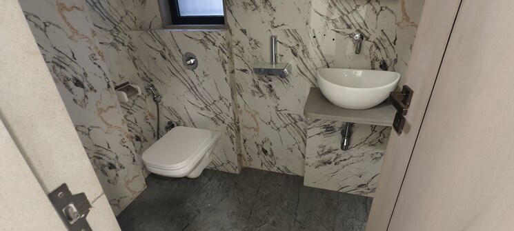 Bathroom, gurukrupa-divyam 3 Bedroom 950 Sq.Ft. Apartment In Ghatkopar East Mumbai 9113694