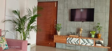 Furnished Amenities in 3 BHK Apartment at Mapsko Royale Ville, Sector 82 – for Sale