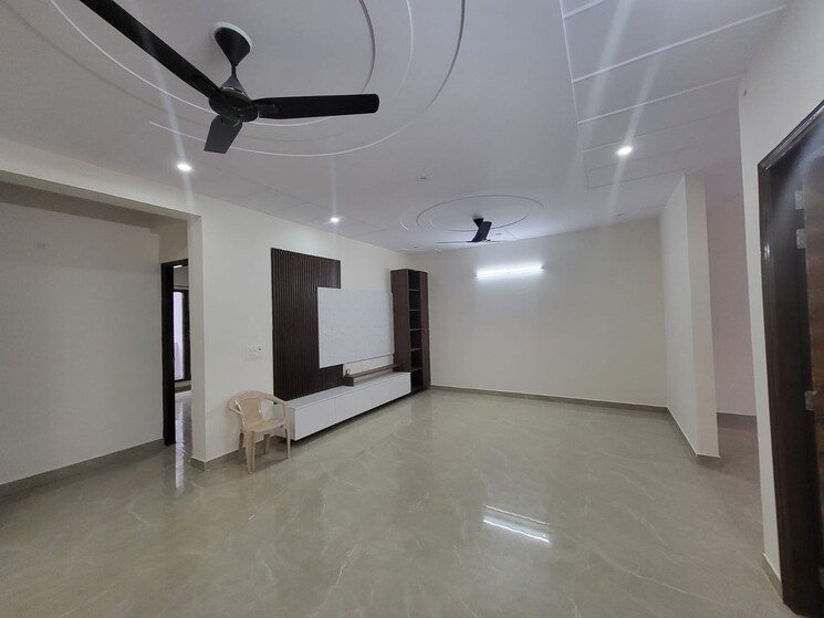 Room, suncity-essel-tower 5 Bedroom 2750 Sq.Ft. Apartment In Sector 28 Gurgaon 9113758