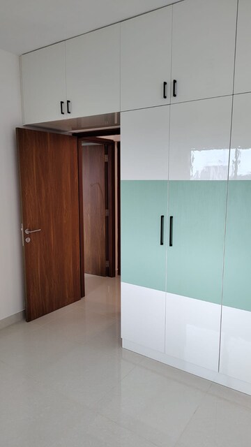 Room in 2 BHK Apartment at Prestige Primrose Hills, Banashankari 6th Stage – for Rent