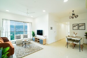 Living Room in 2.5 BHK Apartment at Kalpataru Aura, Ghatkopar West – for Sale