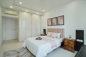 Bedroom in 3 BHK Apartment at Oberoi Exquisite Goregaon, Goregaon East – for Sale