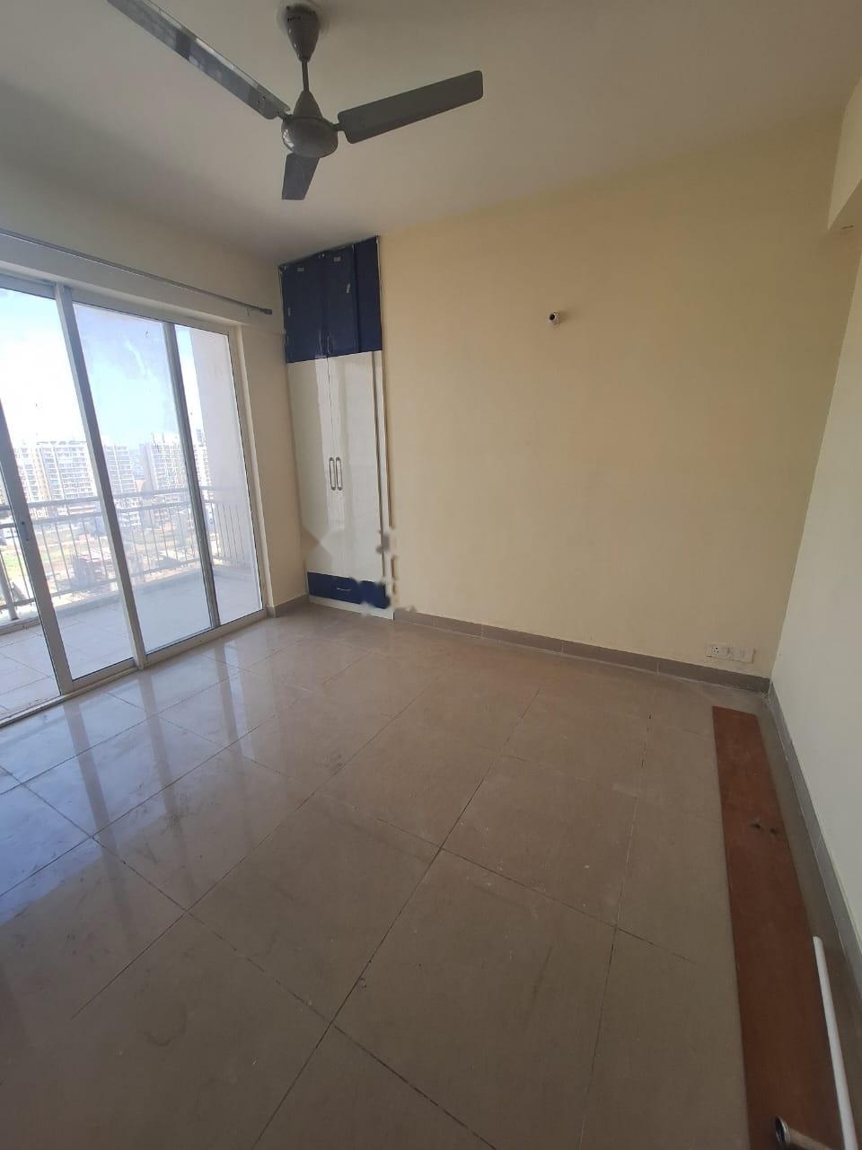 3 BHK + Extra Room 1978 Sq.Ft. Apartment in ILD Grand