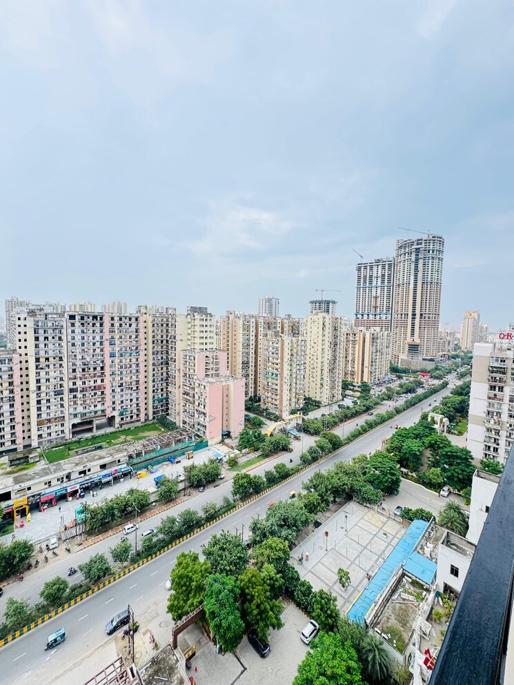 Exterior View, amrapali-crystal-homes 3 Bedroom 1700 Sq.Ft. Apartment In Sector 76 Noida 9113931