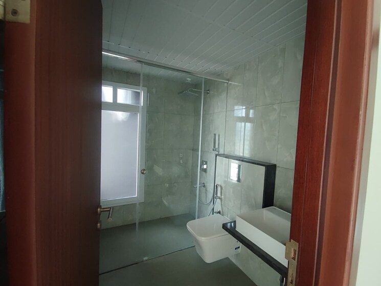 Bathroom, l-t-raintree-boulevard 4 Bedroom 2765 Sq.Ft. Apartment In Hebbal Bangalore 9113917