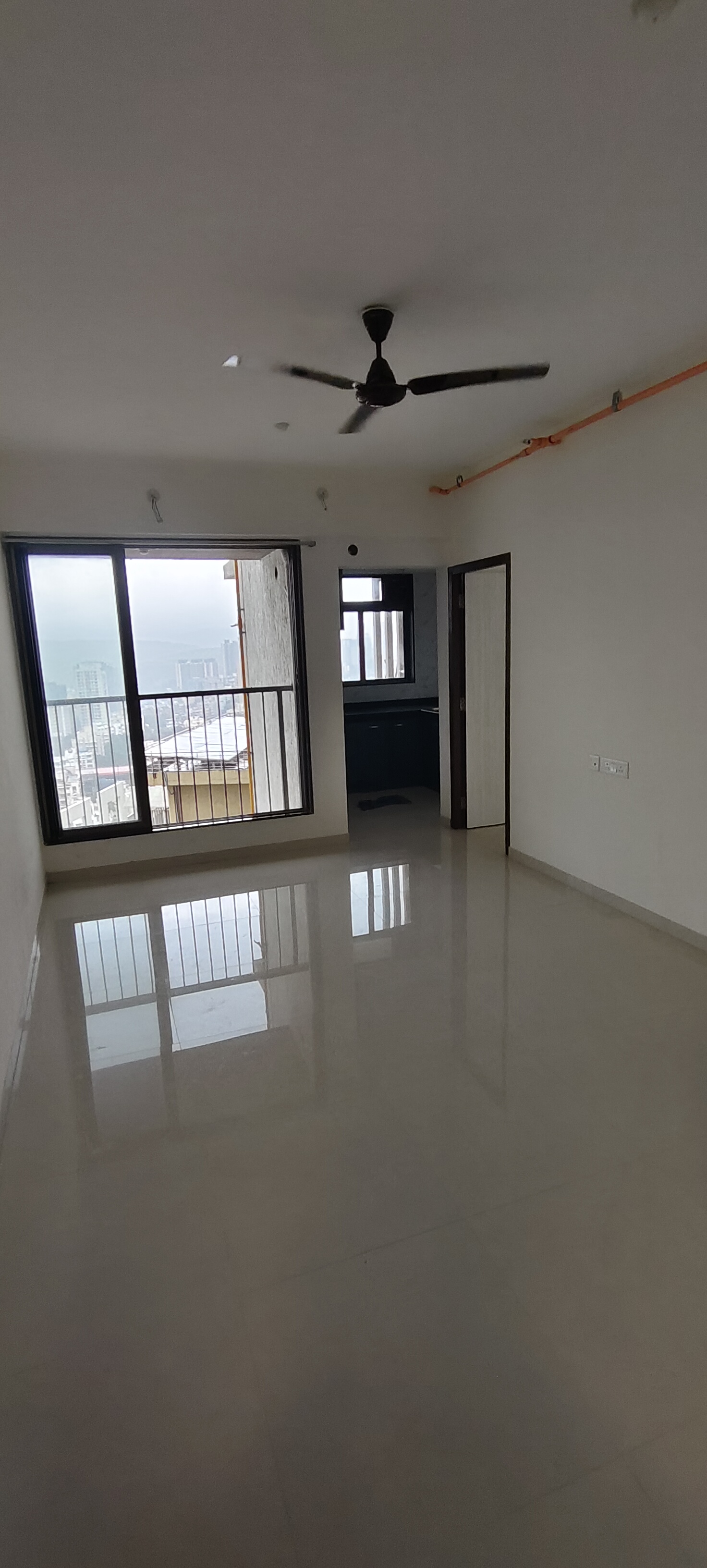1 BHK 365 Sq.Ft. Apartment in Chandak Nishchay Wing A