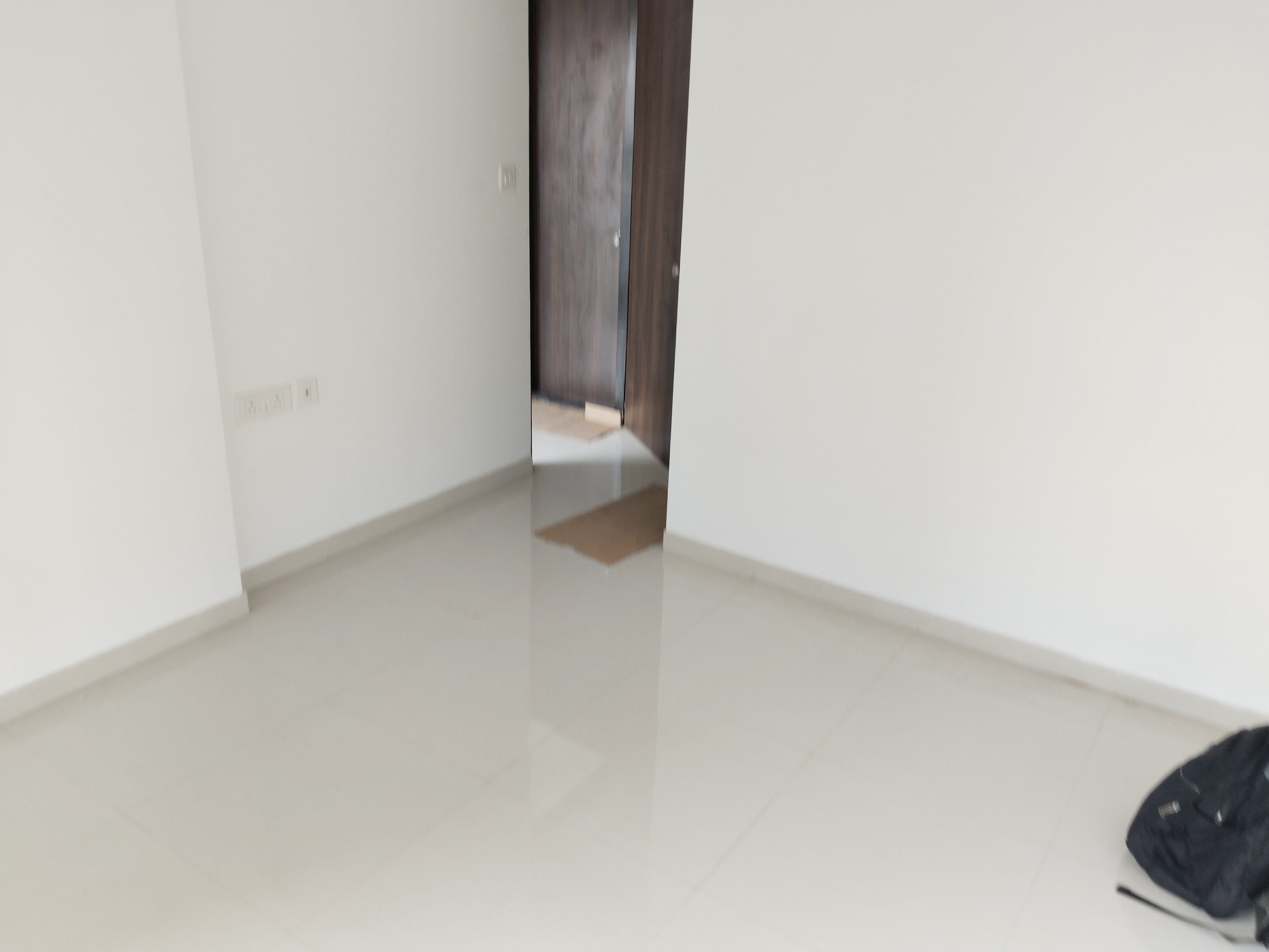 1 BHK Apartment For Rent in UK Iridium