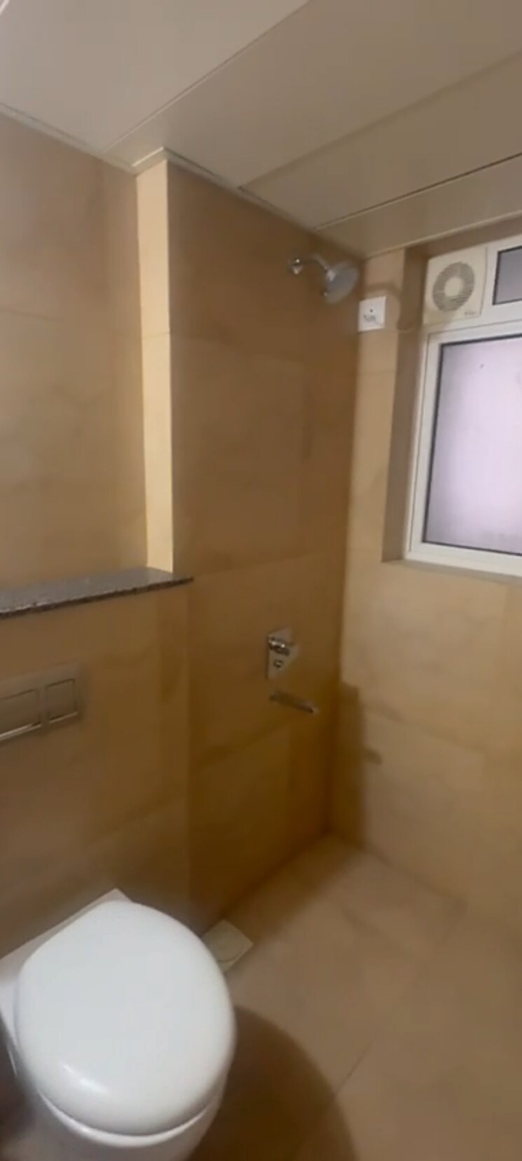 Attached Bathroom, shapoorji-pallonji-siennaa 2 Bedroom 721 Sq.Ft. Apartment In Kandivali East Mumbai 9113986