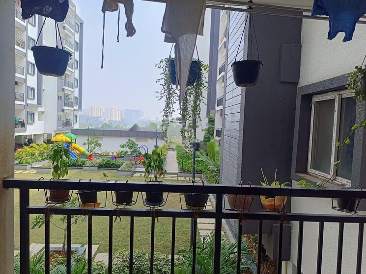 Balcony, mythri-sapphire 2 Bedroom 815 Sq.Ft. Apartment In Off Sarjapur Road Bangalore 9113993