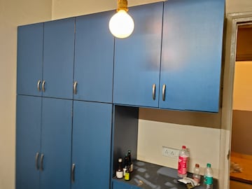 Furnished Amenities in 1 BHK Apartment at Woodland Apartment, Andheri West – for Rent