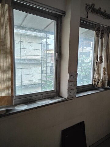 Master Bedroom in 1 BHK Apartment at Woodland Apartment, Andheri West – for Rent