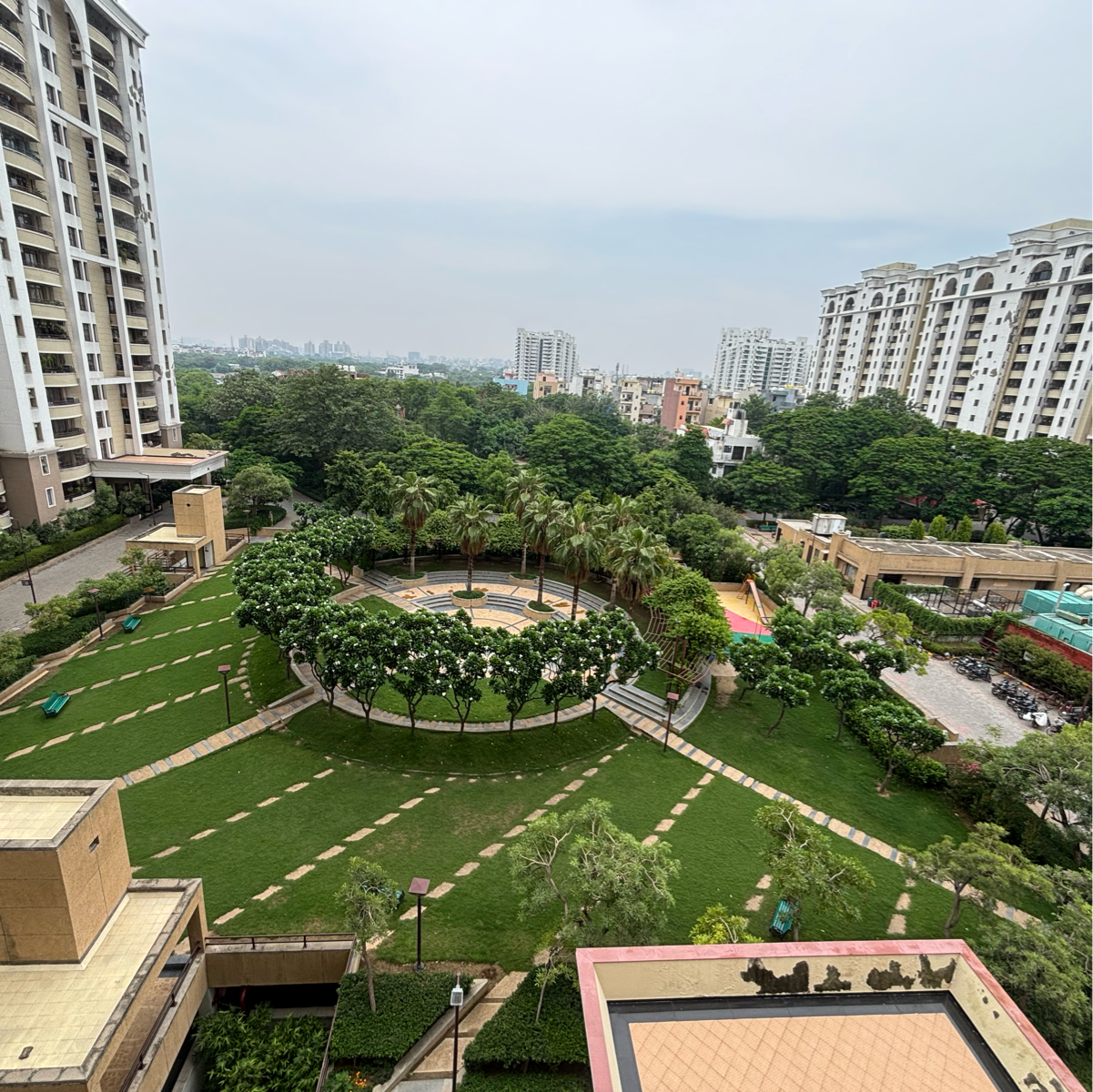 5 BHK + Servant Room Apartment For Sale in Vipul Belmonte