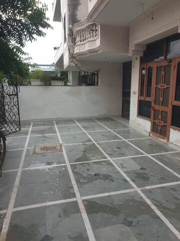 Balcony in 3 BHK Independent House at Sector 28 – for Rent