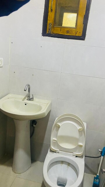 Bathroom in 2.5 BHK Apartment at Crossing Republik, Crossing Republic – for Sale
