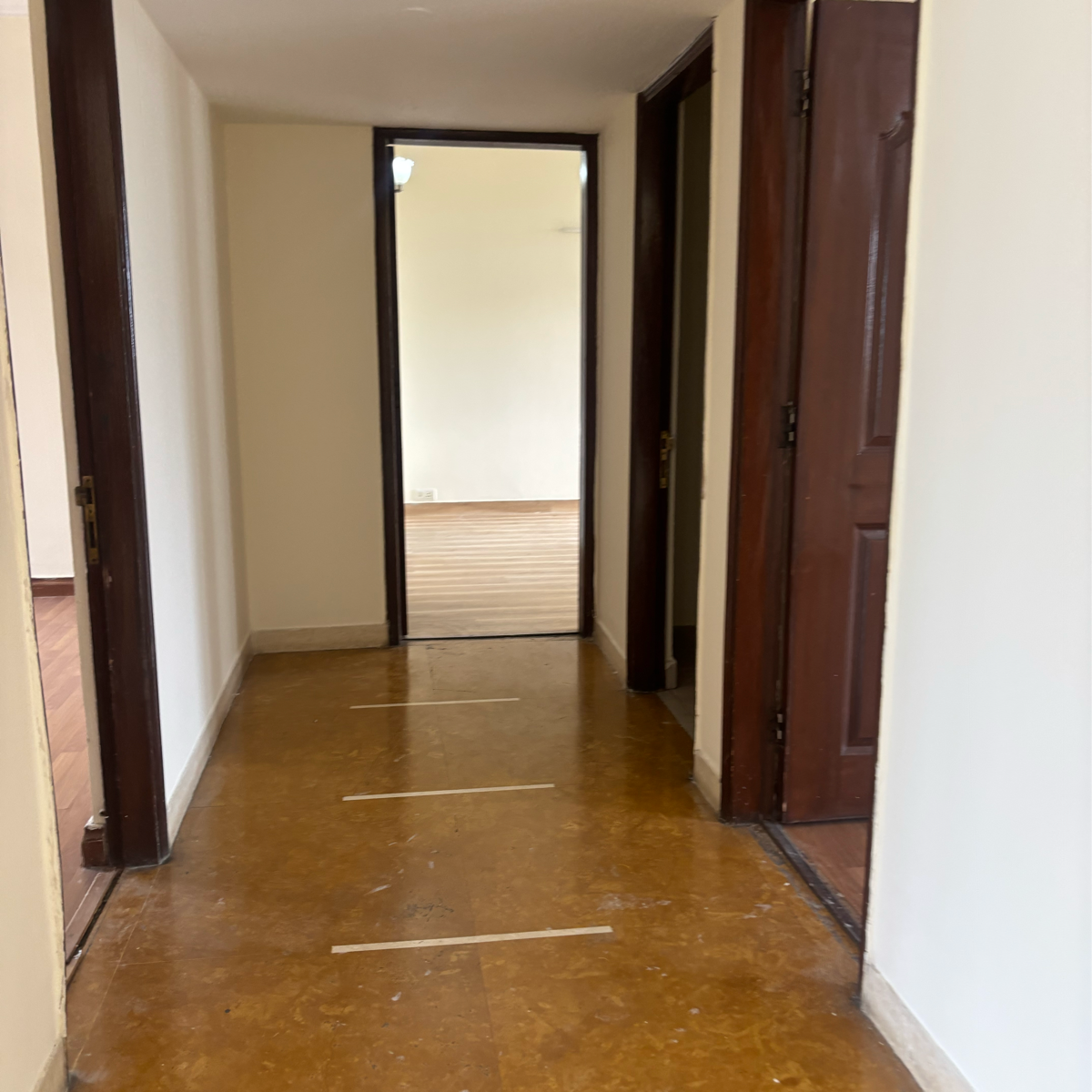 3 BHK + Servant Room Apartment For Sale in Vipul Orchid Gardens