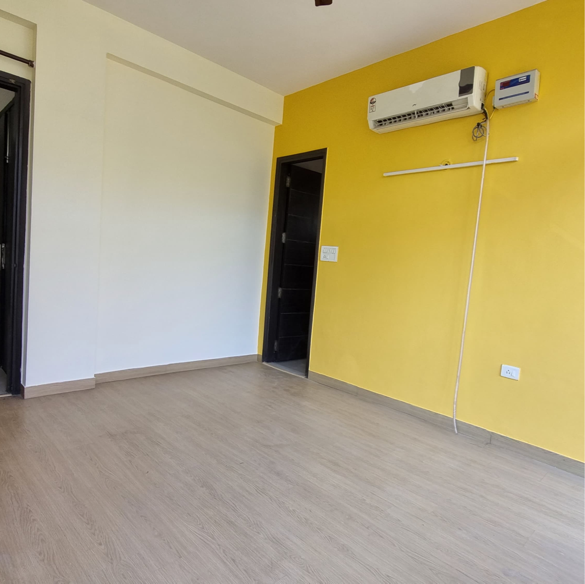 3.5 BHK + Servant Room 2341 Sq.Ft. Apartment in Suncity Heights