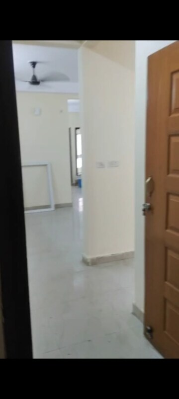 Bathroom in 4 BHK Apartment at UPAVP Ganga Yamuna And Hindon Enclave, Pratap Vihar – for Rent