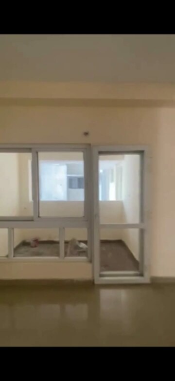 Bathroom in 4 BHK Apartment at UPAVP Ganga Yamuna And Hindon Enclave, Pratap Vihar – for Rent