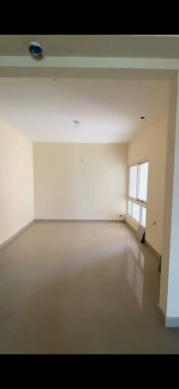 Room in 4 BHK Apartment at UPAVP Ganga Yamuna And Hindon Enclave, Pratap Vihar – for Rent