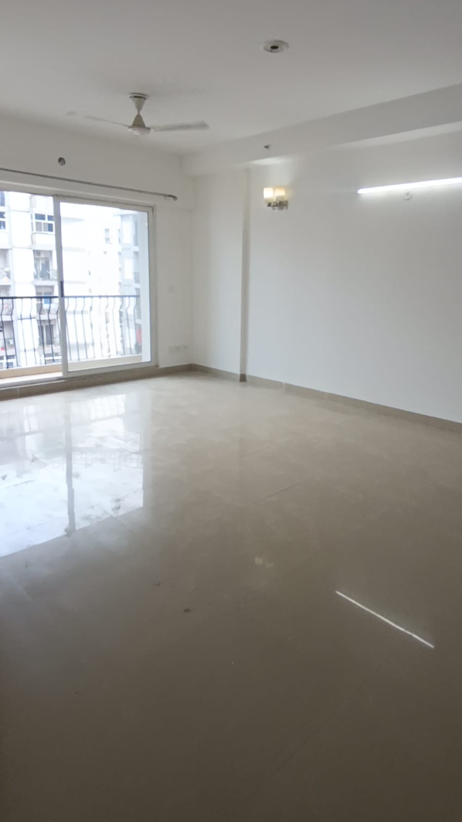 3 BHK + Pooja Room Apartment For Sale in Arun Vihar Sector 37
