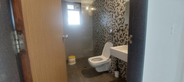 Bathroom, supreme-estia-phase-1 3 Bedroom 1407 Sq.Ft. Apartment In Baner Pune 9114267