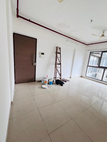 Room in 2 BHK Apartment at The Wadhwa Promenade, Ghatkopar West – for Sale