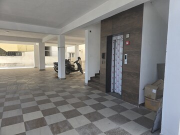 Parking in  Office Space at Goldwins – for Rent