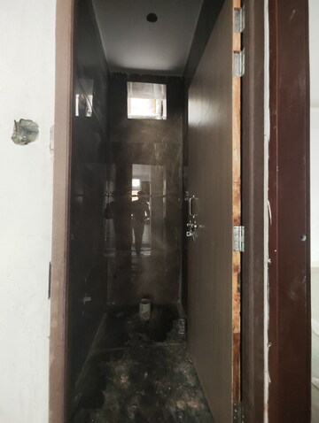 Building Lobby in 2 BHK Independent House at Katwaria Sarai – for Rent