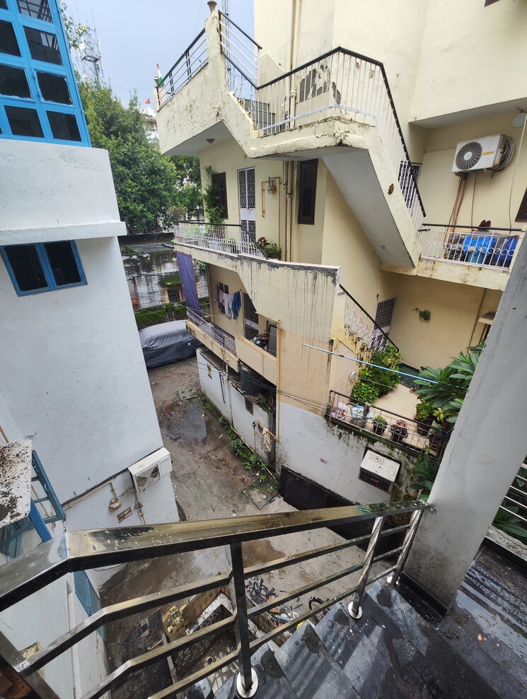 Balcony, katwaria sarai 2 Bedroom 700 Sq.Ft. Independent House In Katwaria Sarai Delhi 9114332