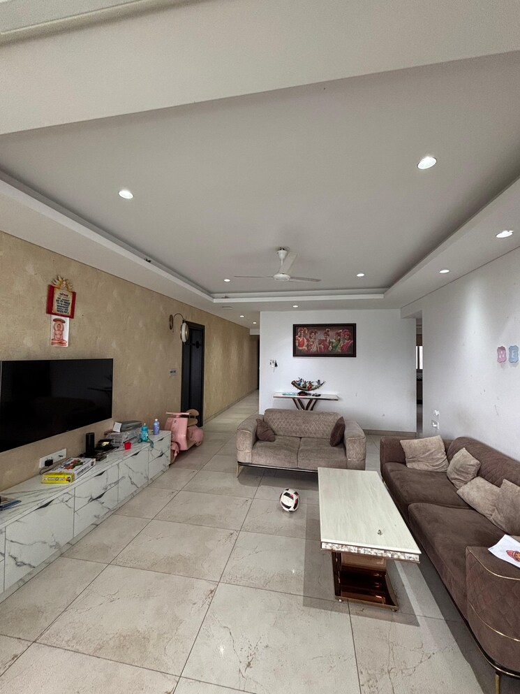 Team Area, panchshil-towers 3.5 Bedroom 1700 Sq.Ft. Apartment In Kharadi Pune 9114292