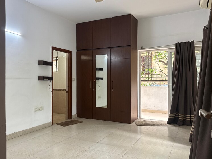 Room, ashok nagar 3 Bedroom 2450 Sq.Ft. Apartment In Ashok Nagar Bangalore 9114334
