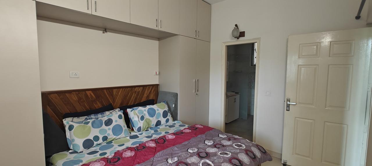 3.5 BHK + Pooja Room 2100 Sq.Ft. Apartment in Unitech Escape