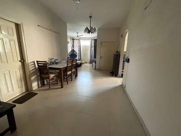 Living Room in 3.5 BHK Apartment at Unitech Escape, Sector 50 – for Rent