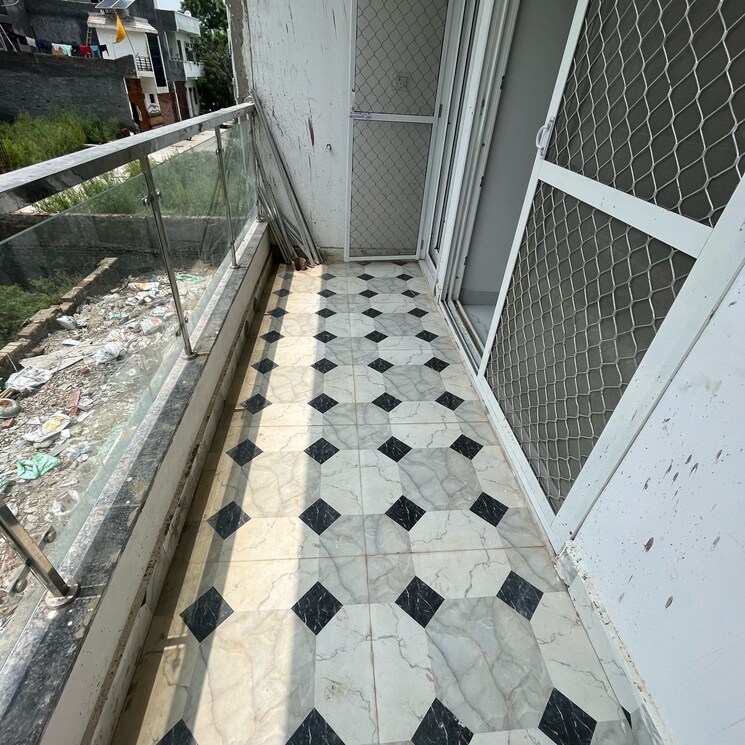 Balcony, aimnabad 2 Bedroom 1010 Sq.Ft. Builder Floor In Aimnabad Greater Noida 9114370