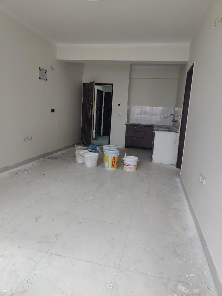 Room, cosmos-express-99 3 Bedroom 1550 Sq.Ft. Apartment In Sector 99 Gurgaon 9114414