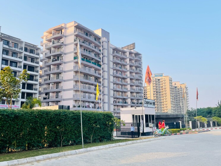 Exterior View, cosmos-express-99 3 Bedroom 1550 Sq.Ft. Apartment In Sector 99 Gurgaon 9114414