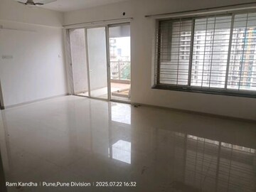 Room in 3 BHK Apartment at Kunal Aspiree, Balewadi – for Rent