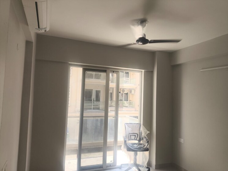 Room, signature-the-millennia-2 2 Bedroom 580 Sq.Ft. Apartment In Sector 37d Gurgaon 9114513