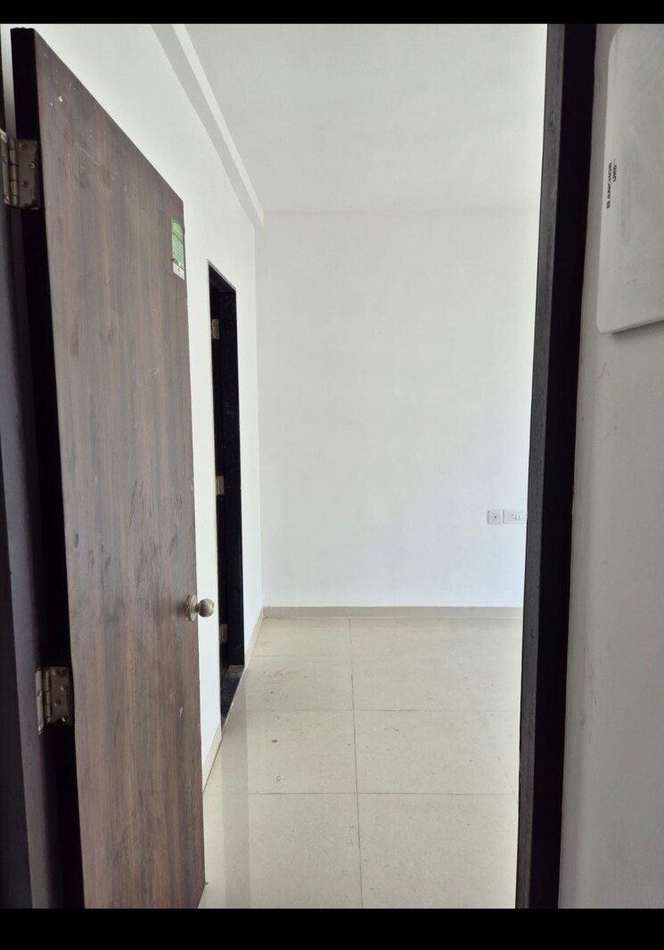 Attached Bathroom, uk-iridium 2 Bedroom 521 Sq.Ft. Apartment In Kandivali East Mumbai 9114498