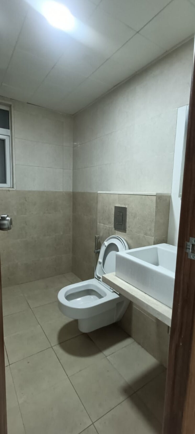 Bathroom, nahar-f-residences 3 Bedroom 1651 Sq.Ft. Apartment In Balewadi Pune 9114523