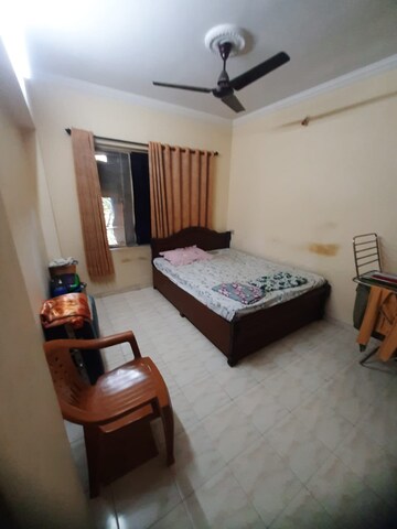 Room in 2 BHK Apartment at Haware Estate, Kasarvadavali – for Rent