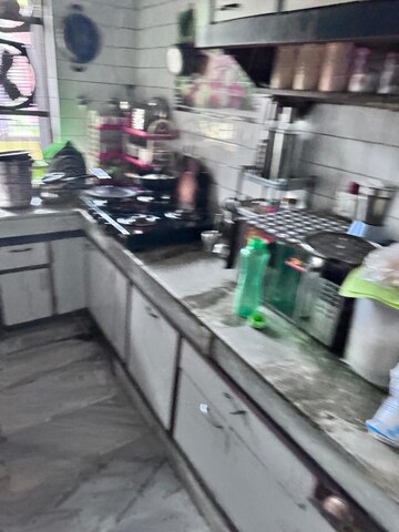 Kitchen in 2 BHK Builder Floor at Vaishali Sector 3 – for Rent