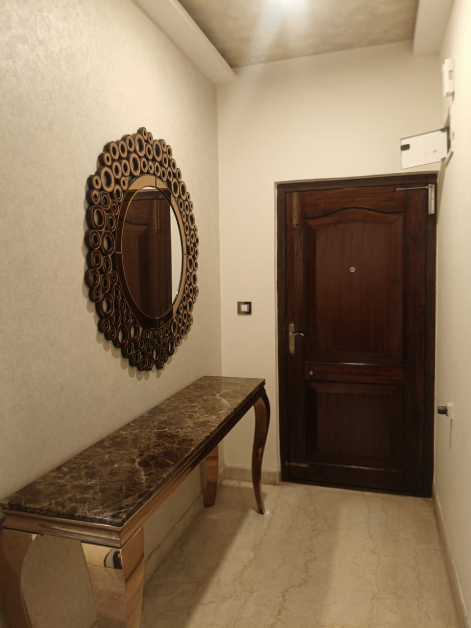 3 BHK + Servant Room Apartment For Rent in Embassy Palace